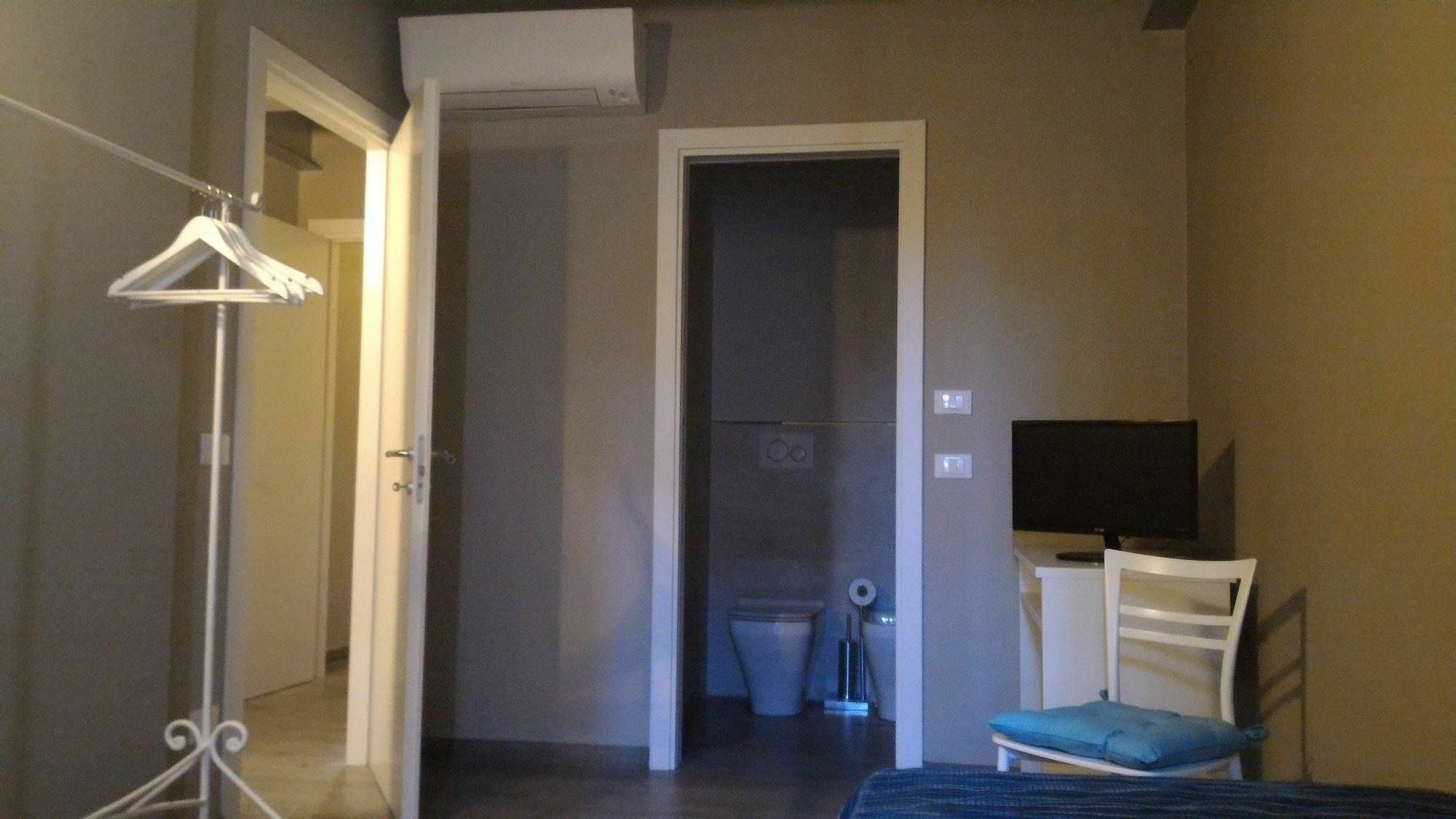 Ravenna Rooms ภายนอก รูปภาพ